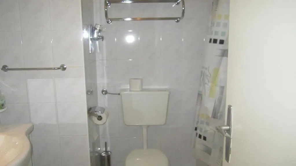 *** Affittacamere Pension Adria Vienna Austria